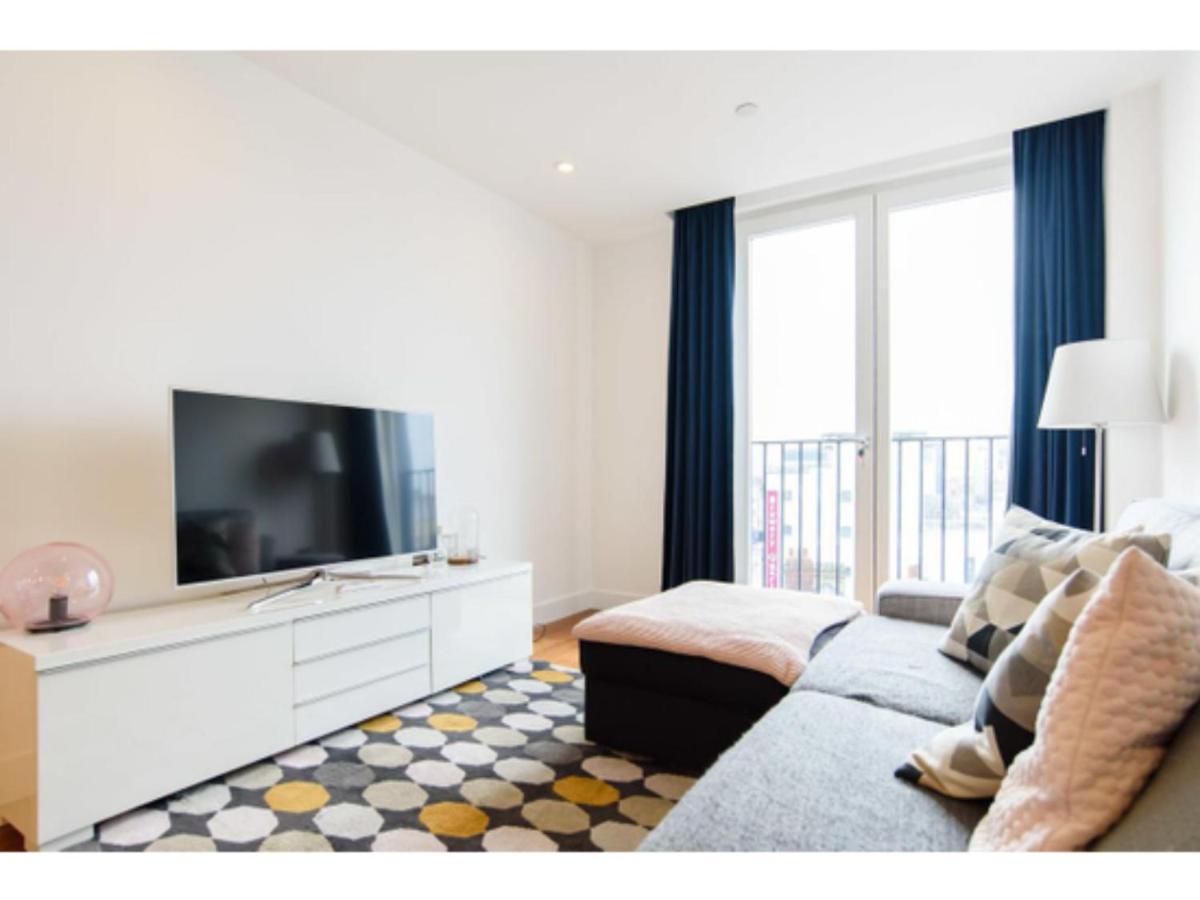 The Most Central Apartment In คาร์ดิฟฟ์ ภายนอก รูปภาพ